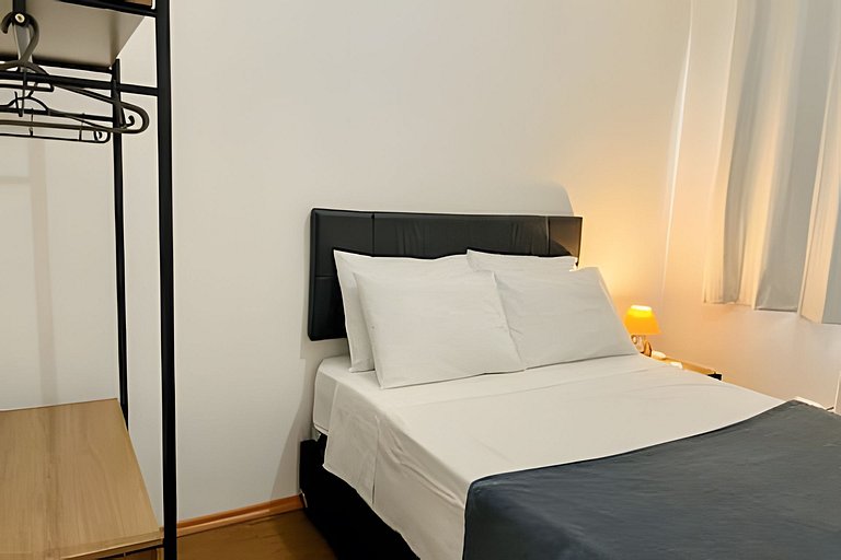 2 quartos com garagem próx UEL