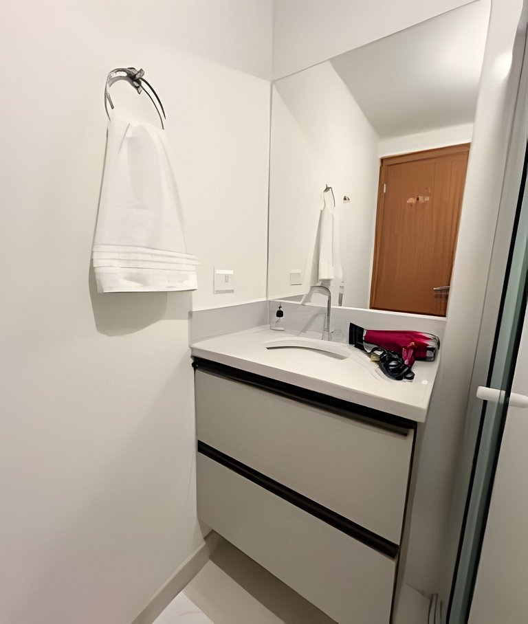 2 quartos com garagem próx UEL