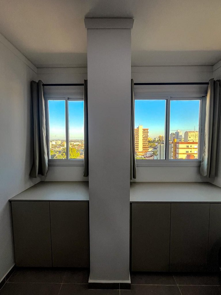 Apto central próx. a Santa Casa