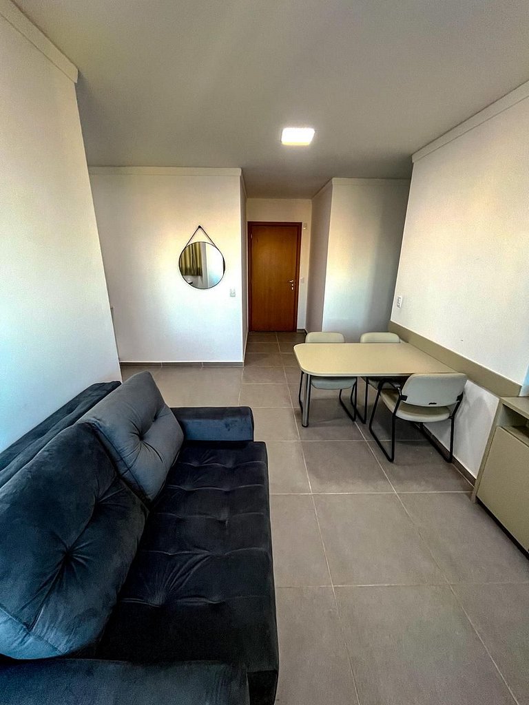 Apto com Cama Hospitalar - Próx. aos Hospitais