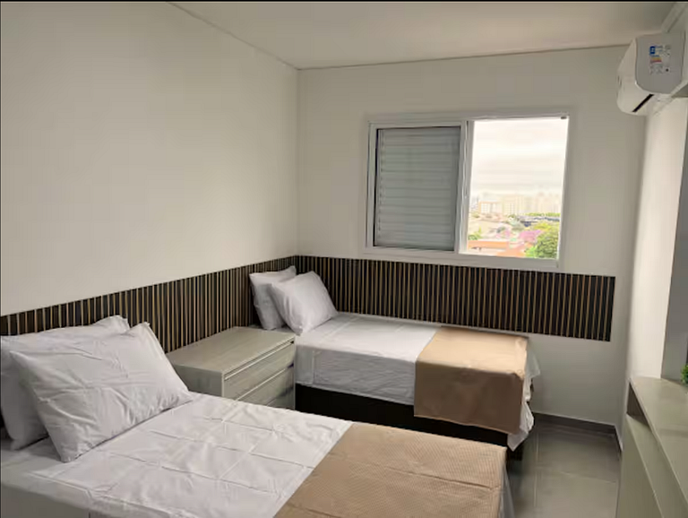 Apto central próx. a Santa Casa