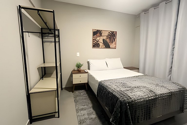 Apartamento completo e seguro - região central