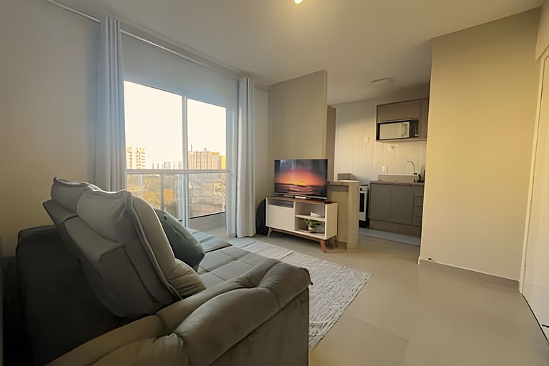 Apartamento completo e seguro - região central