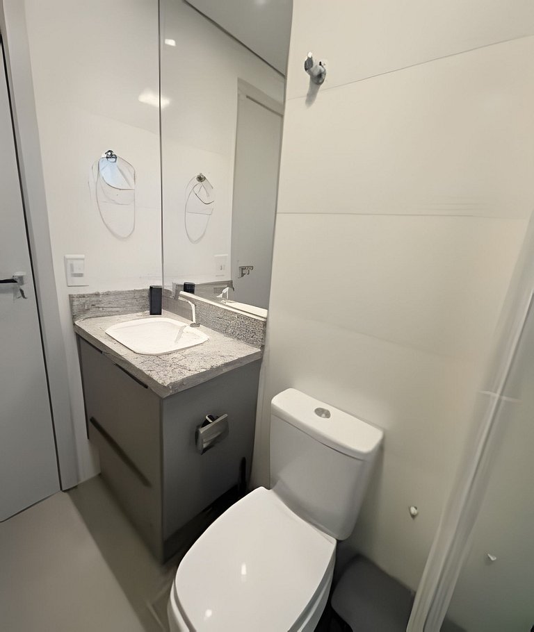 Apartamento completo e seguro - região central