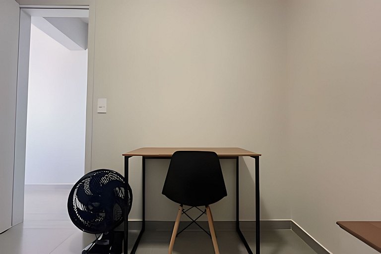 Apto central com 2 quartos
