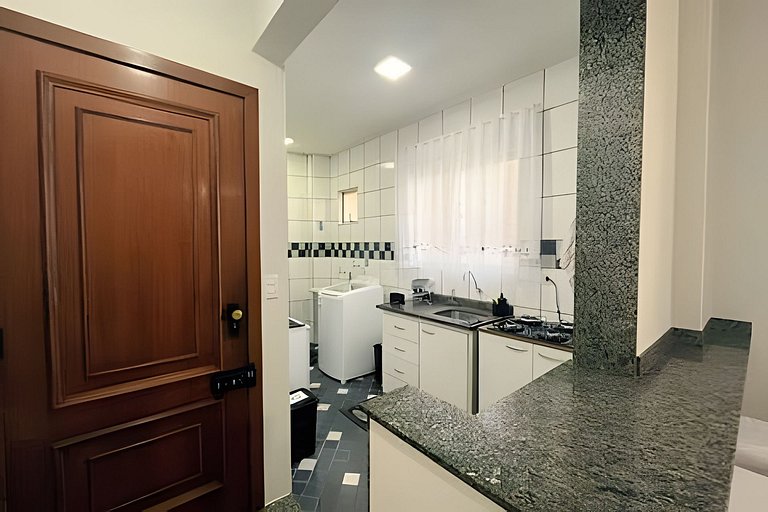 Apto central - próximo Av Higienópolis/JK