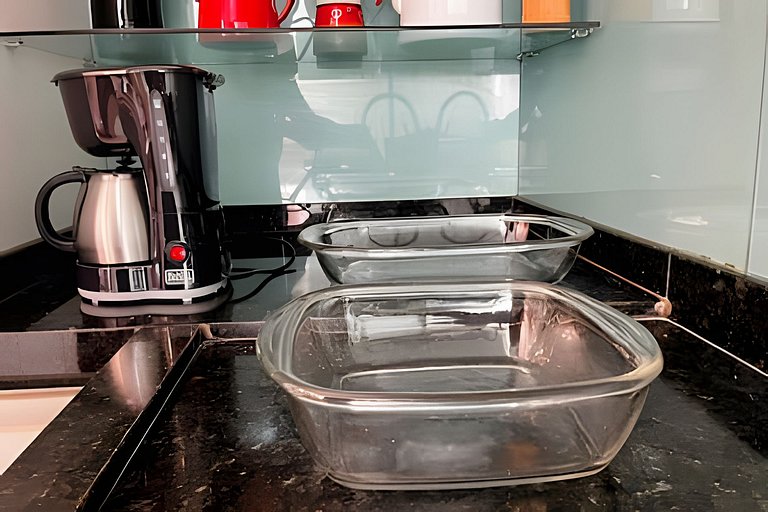 Apto novo e completo com tela de proteção