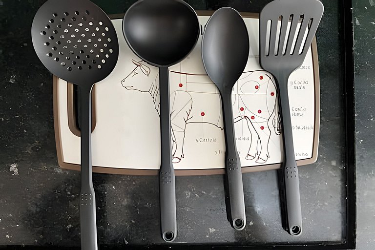 Apto novo e completo com tela de proteção