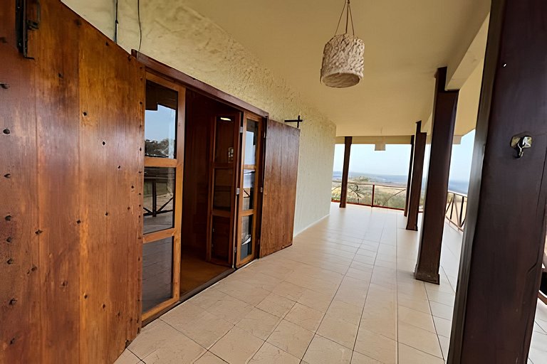 Chácara • Quartos Climatizados | Vista Panorâmica
