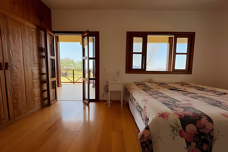 Chácara • Quartos Climatizados | Vista Panorâmica