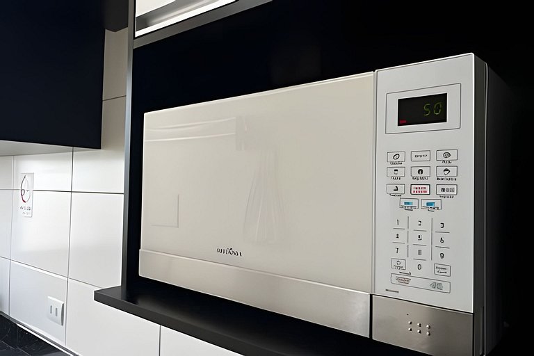 Apto 2 quartos - ao lado da UEL