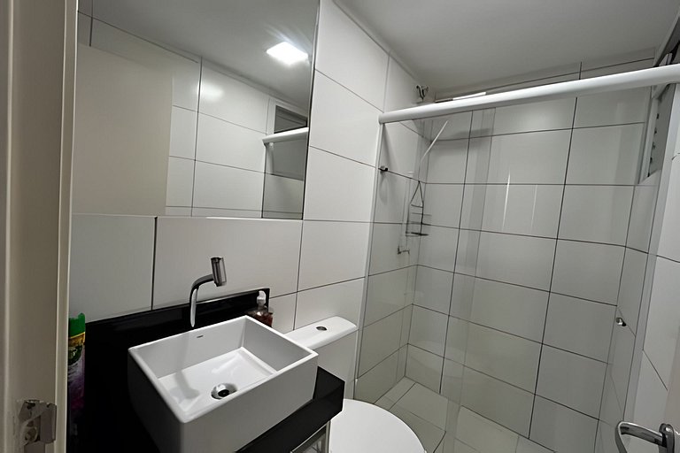 Apto 2 quartos - ao lado da UEL