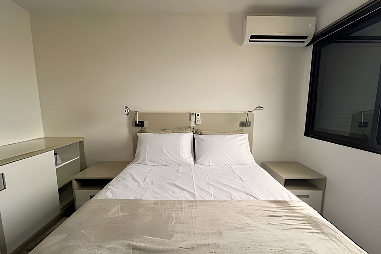 Apto espaçoso para até 8 hóspedes no Centro