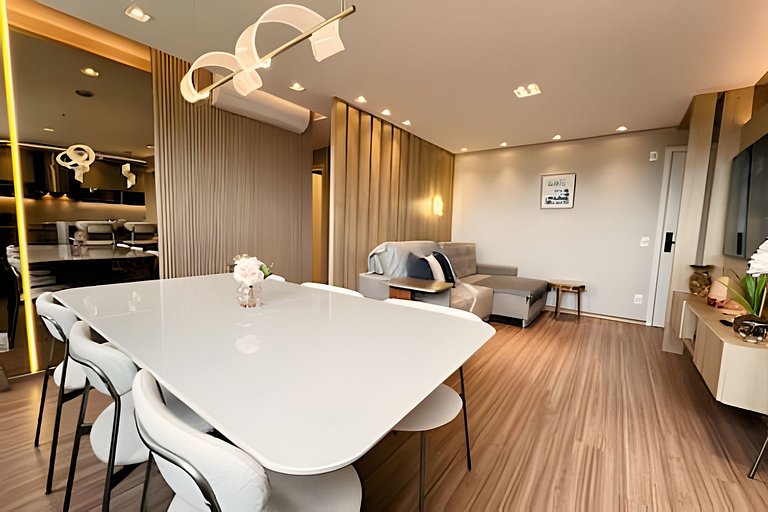 Apto 2 quartos em frente ao Shop Catuai