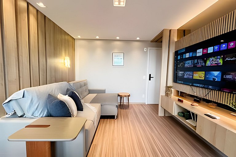 Apto 2 quartos em frente ao Shop Catuai