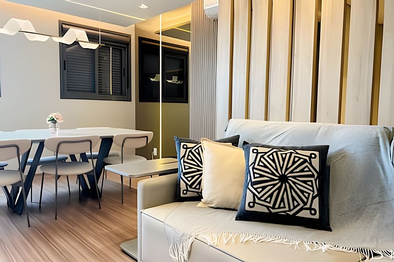 Apto 2 quartos em frente ao Shop Catuai