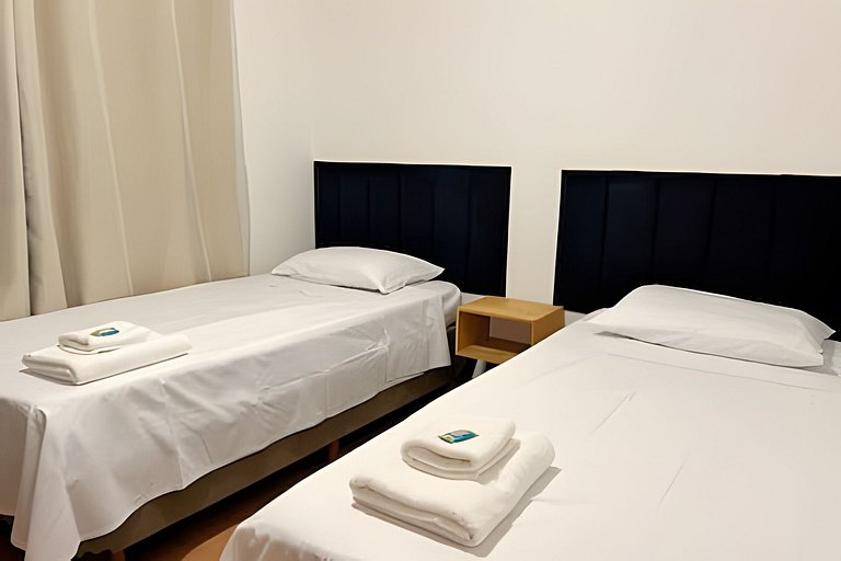 Apto com sacada e churrasqueira