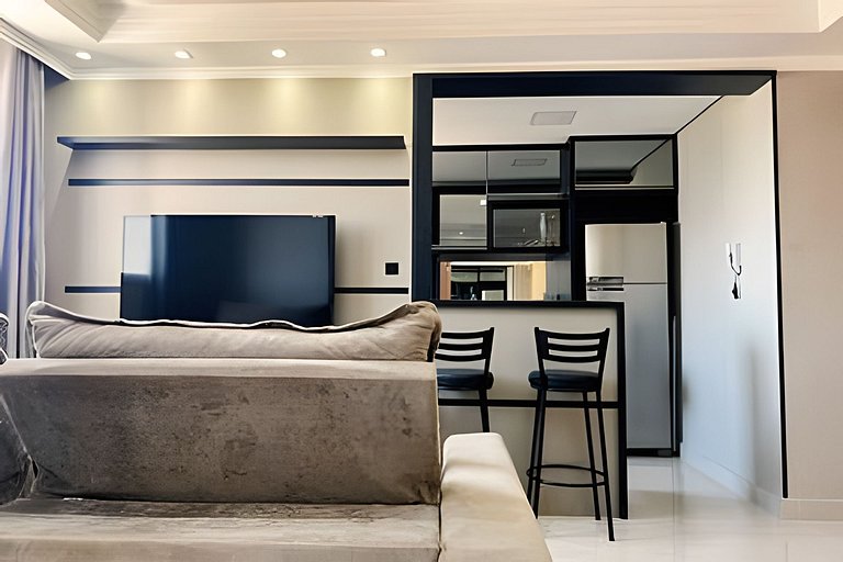 Confortavel apê próximo Uel * piscina / academia