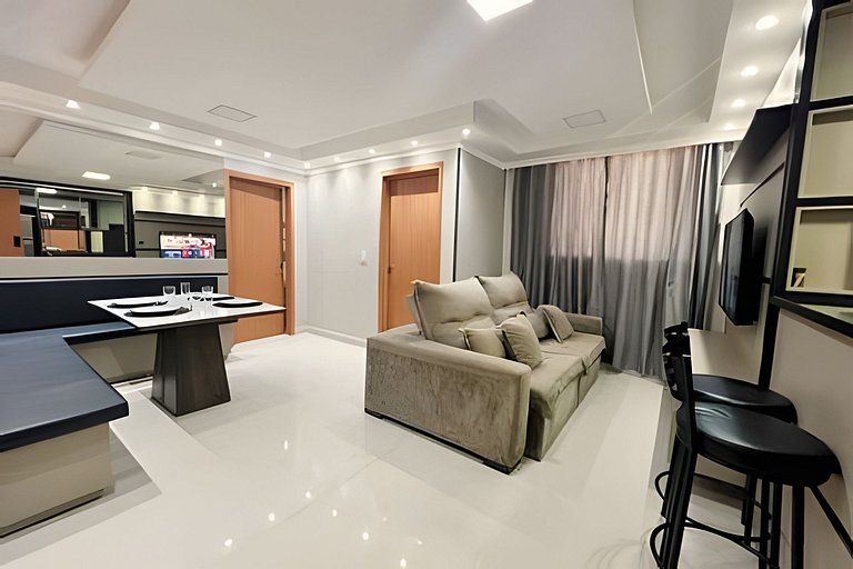 Confortavel apê próximo Uel * piscina / academia