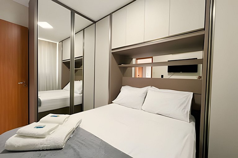 Confortavel apê próximo Uel * piscina / academia