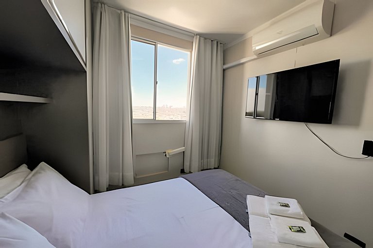 Confortavel apê próximo Uel * piscina / academia