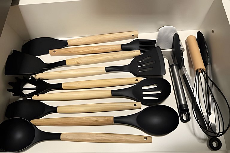 Confortavel apê próximo Uel * piscina / academia