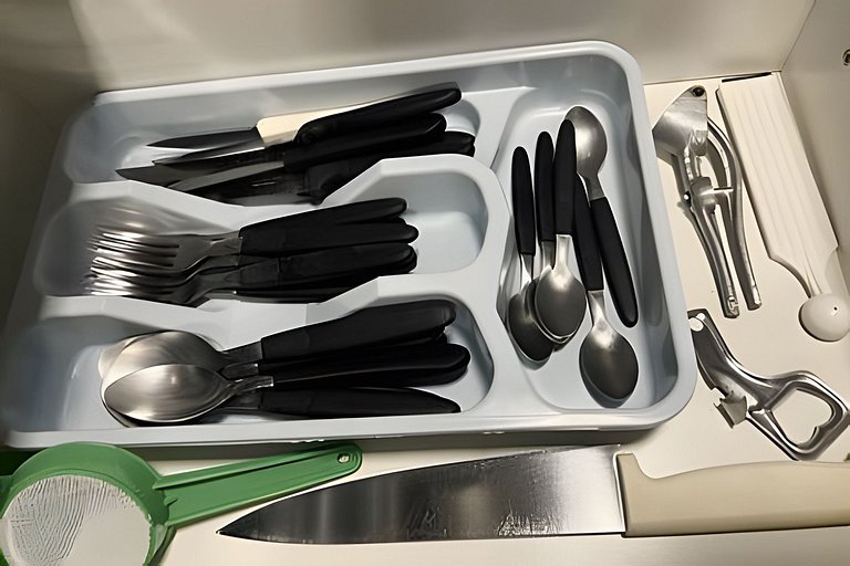 Confortavel apê próximo Uel * piscina / academia