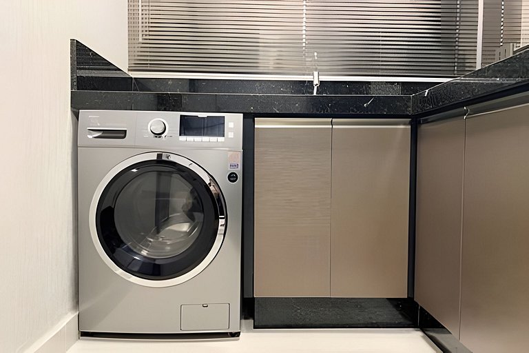 Confortavel apê próximo Uel * piscina / academia