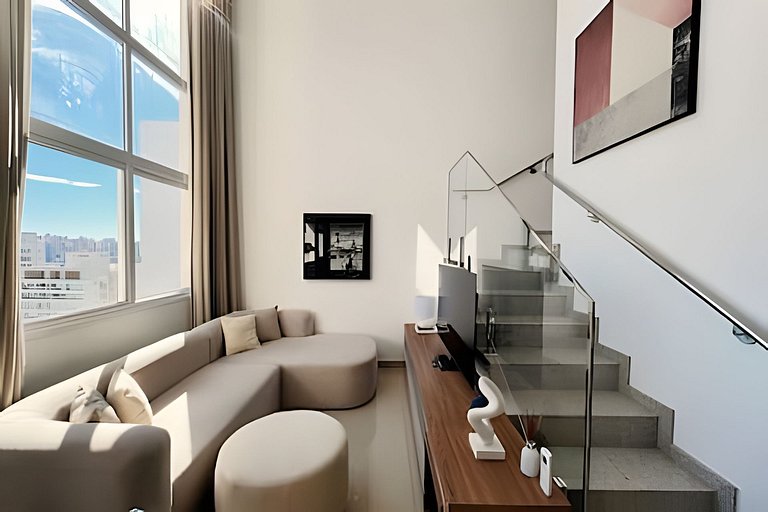 Experiência Premium: Duplex com Vista para o Lago