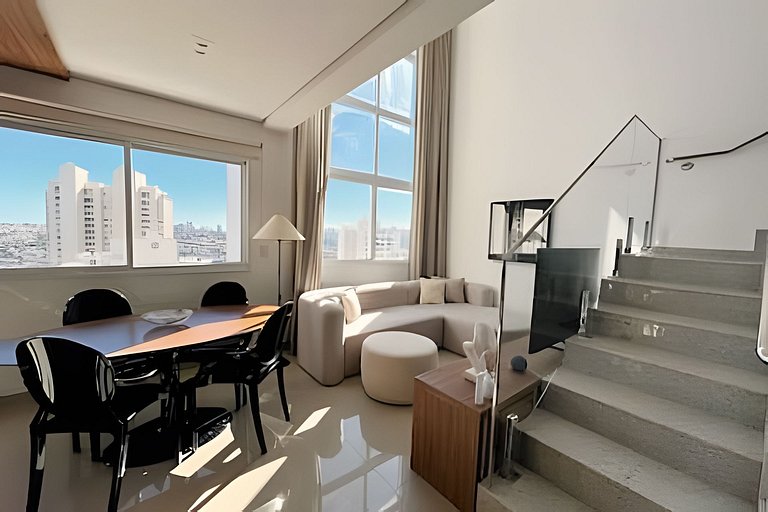 Experiência Premium: Duplex com Vista para o Lago