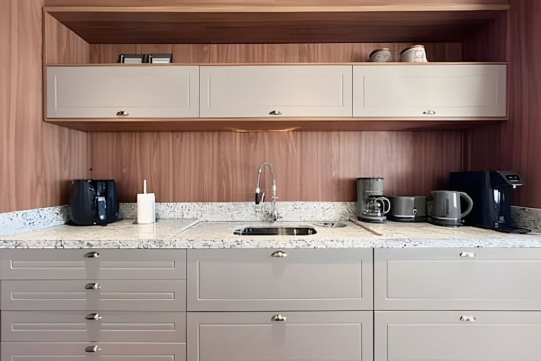 Experiência Premium: Duplex com Vista para o Lago