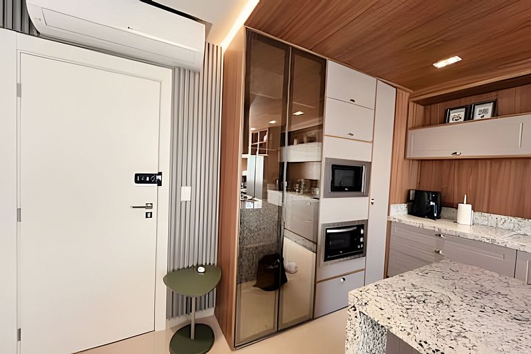 Experiência Premium: Duplex com Vista para o Lago