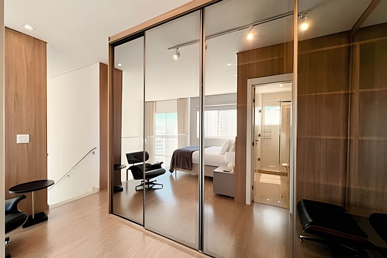 Experiência Premium: Duplex com Vista para o Lago