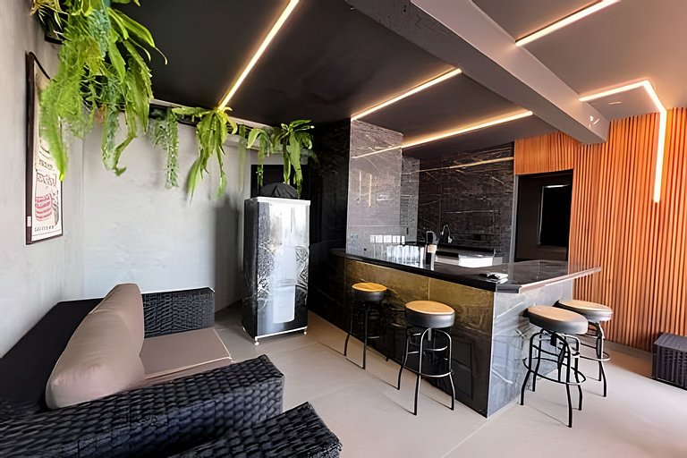 Triplex com Vista Panorâmica e Piscina Privativa