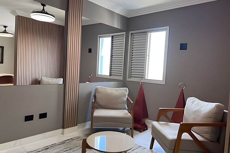 Triplex com Vista Panorâmica e Piscina Privativa