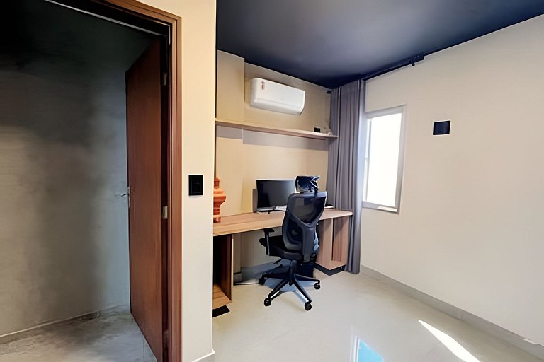 Triplex com Vista Panorâmica e Piscina Privativa