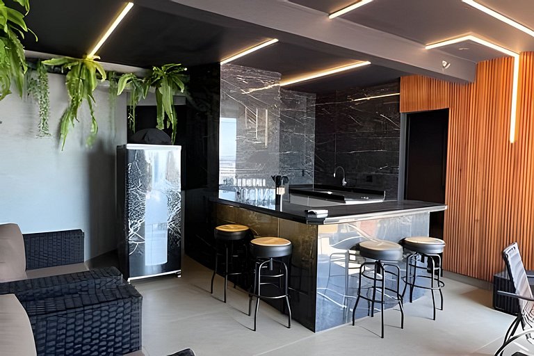 Triplex com Vista Panorâmica e Piscina Privativa