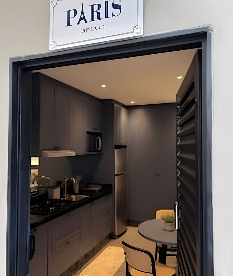 Studio Aconchegante com Atmosfera Parisiense