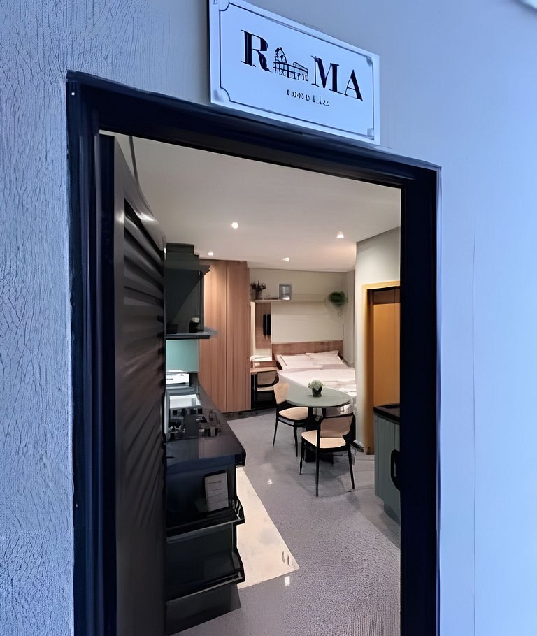 Studio Roma • Charm & Design