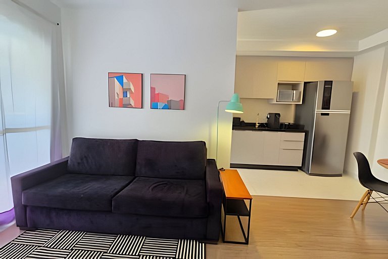 Memphis Design • Apto Climatizado | Gleba Palhano