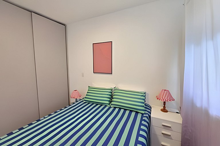Memphis Design • Apto Climatizado | Gleba Palhano