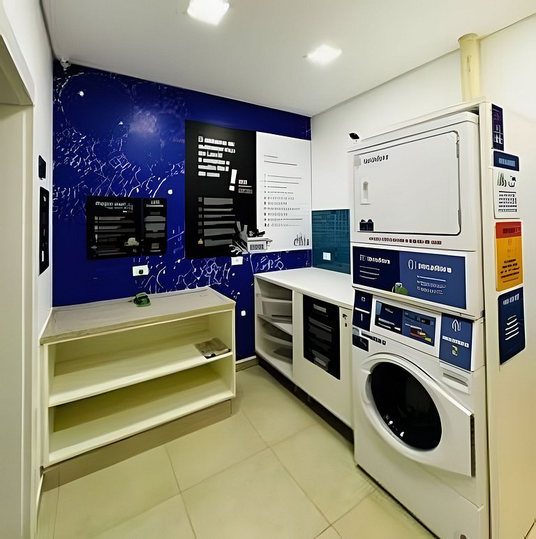 Memphis Design • Apto Climatizado | Gleba Palhano
