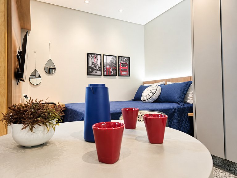 Studio Contemporâneo com Charme Londrino