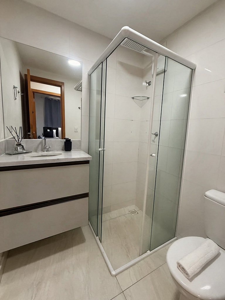 2 quartos com garagem próx UEL