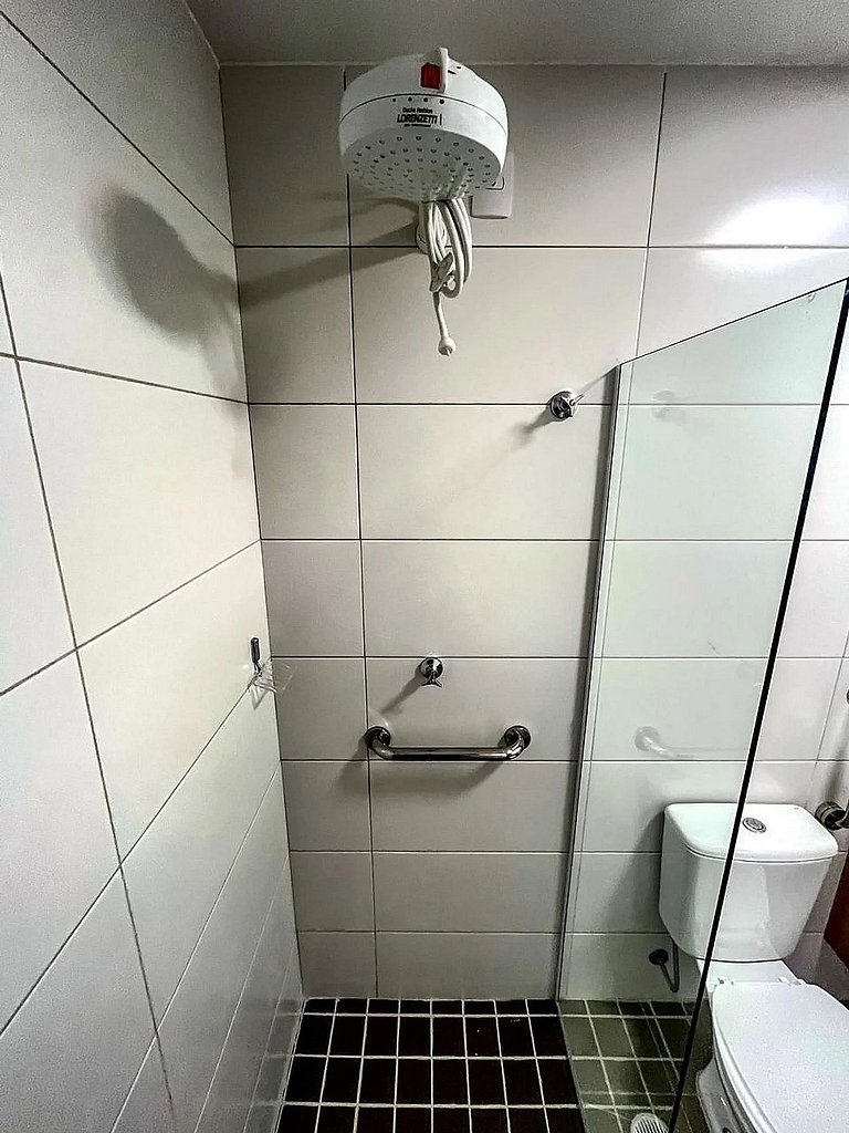 Apto central próx. a Santa Casa